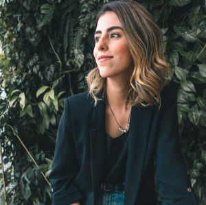 Meet your Posher, Juliana